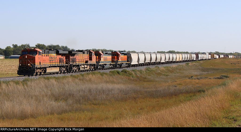 Southwest Nebraska BNSF freight.